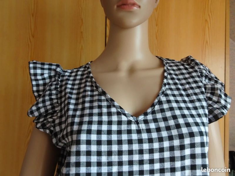 ROBE légère à CARREAUX NOIRS/BLANCS T. 38 NEUVE (image 3)