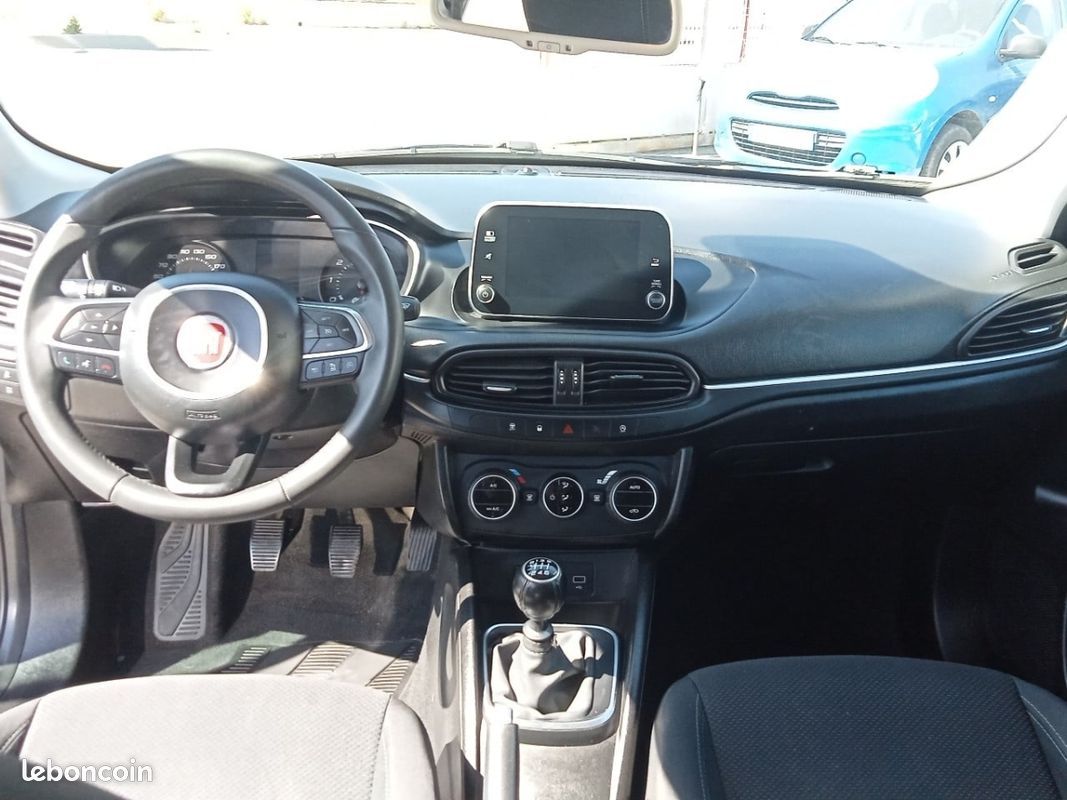 Fiat Tipo (2) 1.6 MultiJet 120ch S/S Business (image 8)