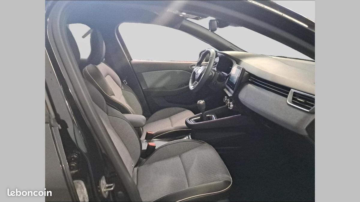 Renault Clio V TCe 90 Techno (image 17)