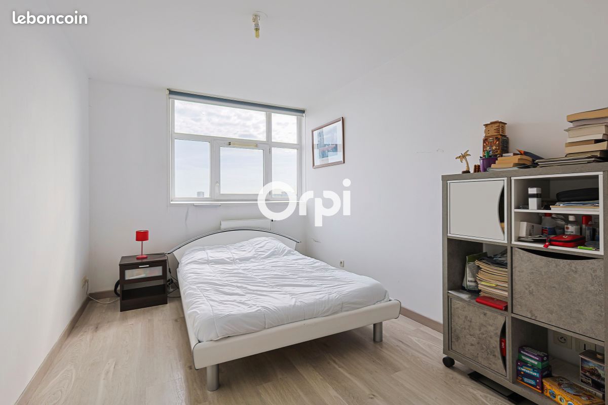 Appartement 4 pièces 84 m² · à Lille · 84 m² · 220 000 €