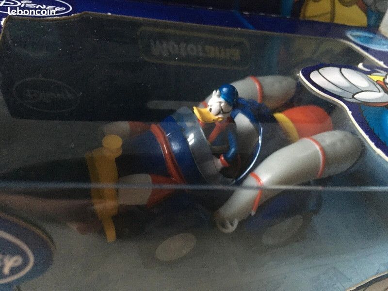DONALD Voiture Disney 1/24 Die Cast Métal Collector Série