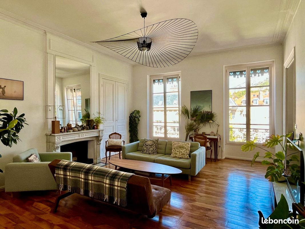 Appartement 6 pièces 188 m² · à Grenoble · 188 m² · 490 000 €