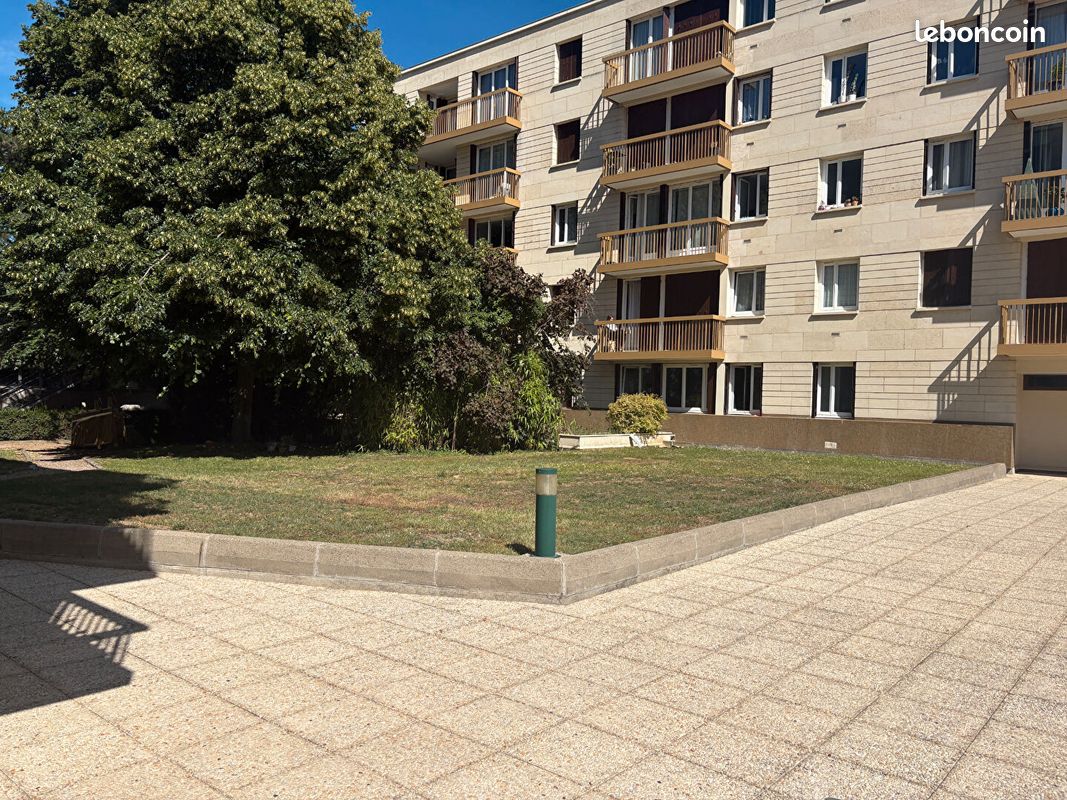 Appartement 3 pièces 78 m² · à Marly-le-Roi · 78 m² · 302 000 €