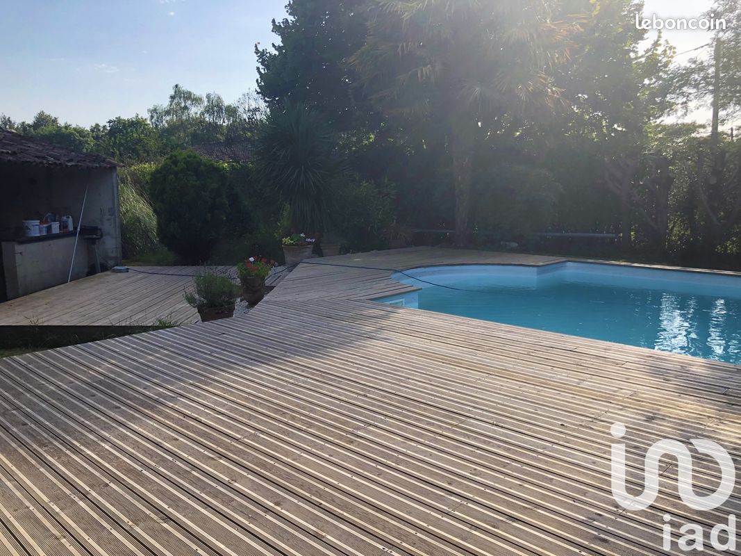 Maison 5 pièces 159 m² - Saint-Bris-des-Bois 17770 (image principale 13)