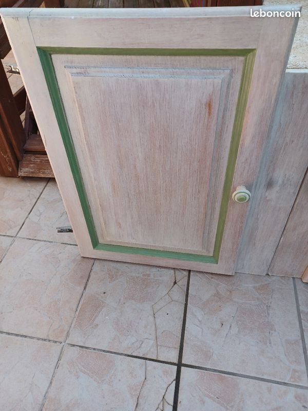 Portes pins avec leurs charnières (image 2)