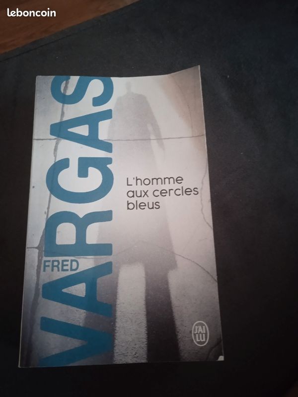 Livre "L homme aux cercles bleus" (image 2)