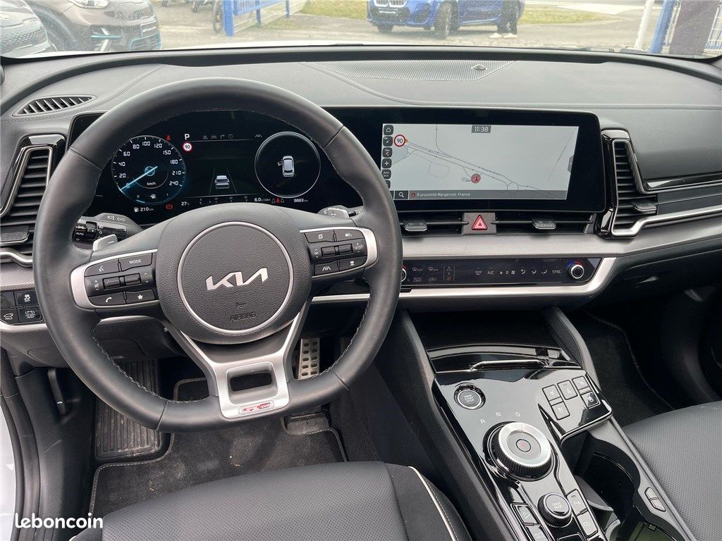 Kia Sportage V 1.6 T-GDI 210CH ISG HYBRIDE BVA6 4X2 GT-line Premium (image 10)