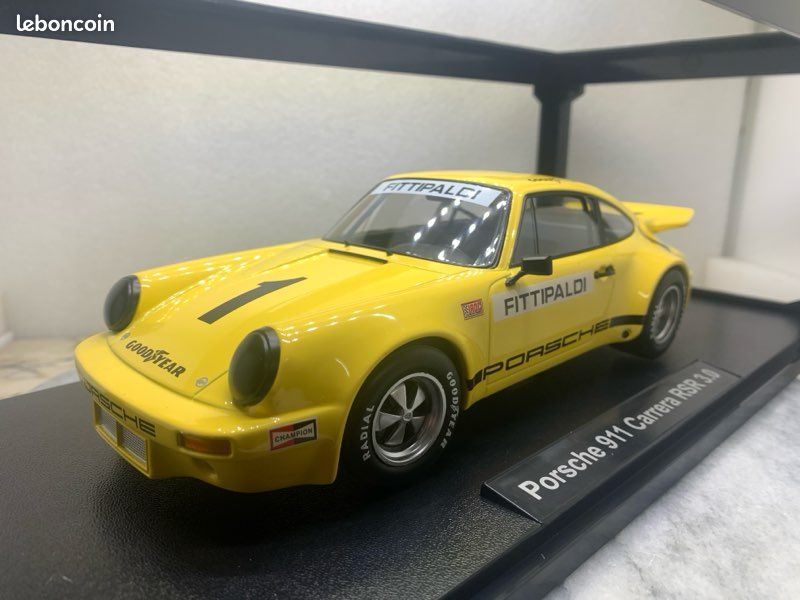 Modèle Réduit 1:18 WERK83 Porsche 911 Carrera RSR #1 IROC Riverside 1973 - Fittipaldi - Neuf