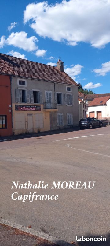 Immeuble 10 pièces 180 m² · à Épinac · 180 m² · 59 000 €