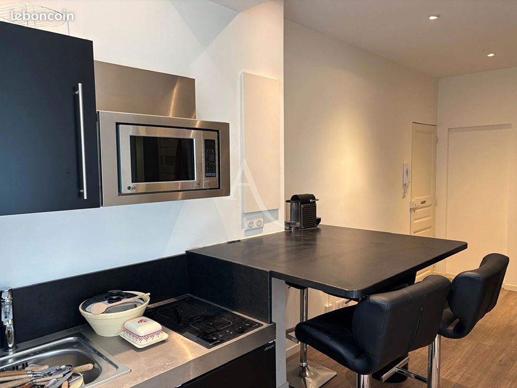 Appartement 1 pièce 18 m² · à Maisons-Laffitte · 18 m² · 650 €
