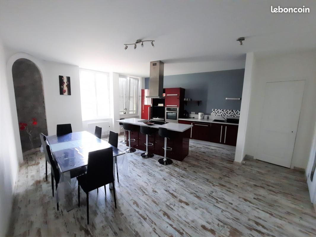 Appartement 3 pièces 67 m² · à Dole · 67 m² · 597 €