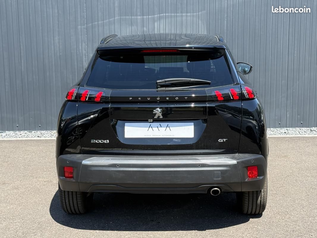 Peugeot 2008 II (2) 1.5 BLUEHDI 130 S&S GT EAT8 (image 4)