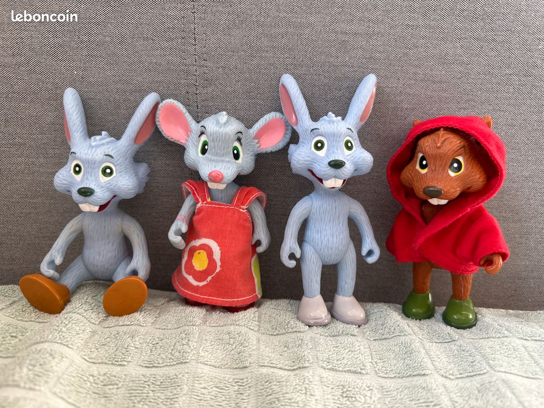 Jouets figurines loup, lapins et souris (image 1)