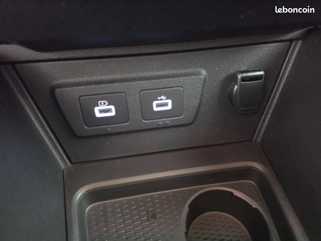 DACIA Duster ECO-G 100 4x2 Prestige (image 33)