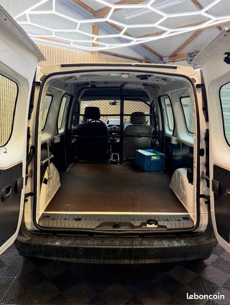 Renault KANGOO II EXPRESS MAXI 1.5 BLUE DCI 95CH GRAND VOLUME CONFORT (image 9)