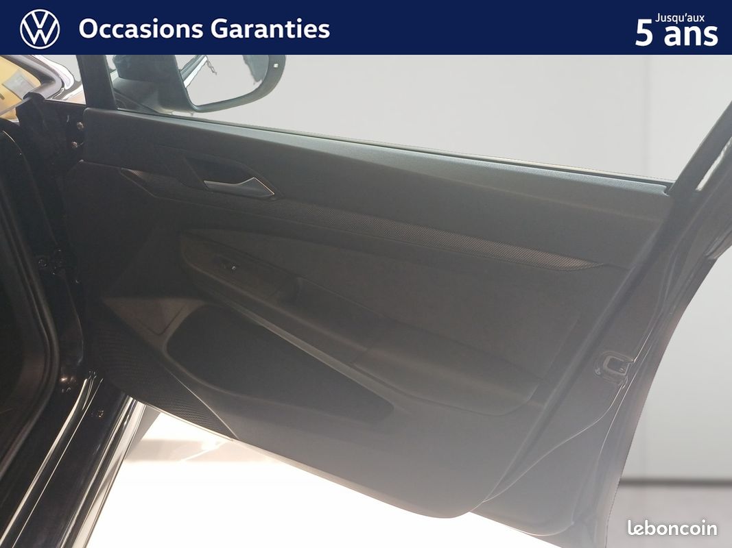 VOLKSWAGEN Golf 1.5 eTSI EVO2 150 DSG7 R-Line Edition (image 24)