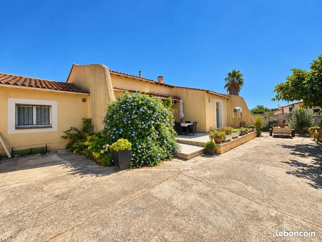 Maison 4 pièces 92 m² · à Uchaud · 92 m² · 297 800 €
