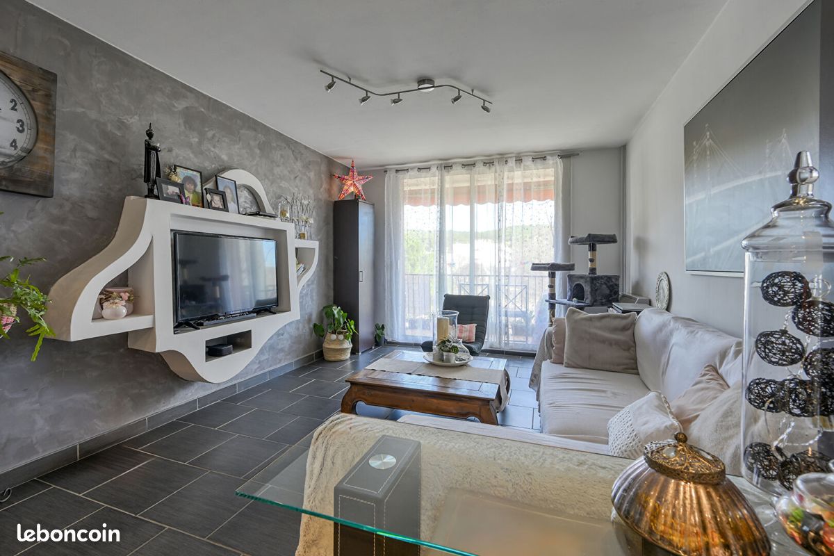 Appartement 3 pièces 62 m² · à Salon-de-Provence · 62 m² · 138 000 €