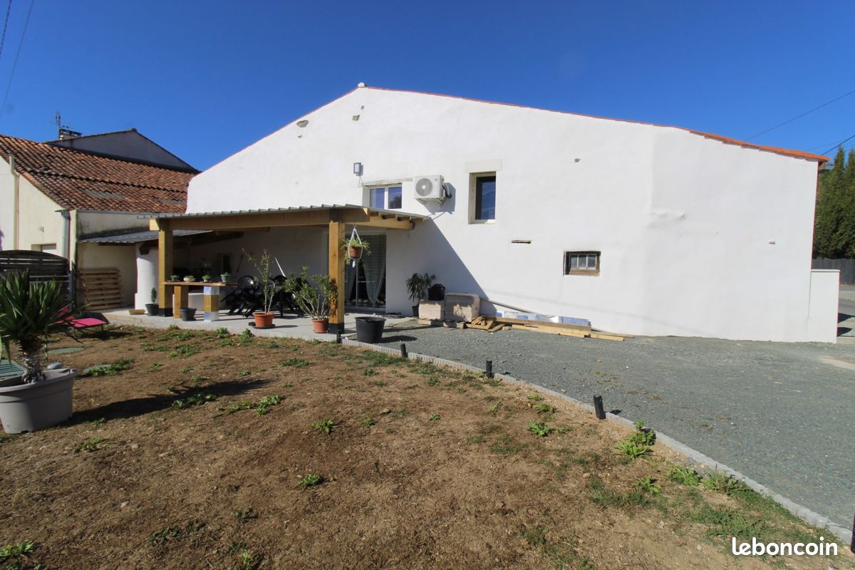 Maison 4 pièces 136 m² · à Courant · 136 m² · 210 000 €