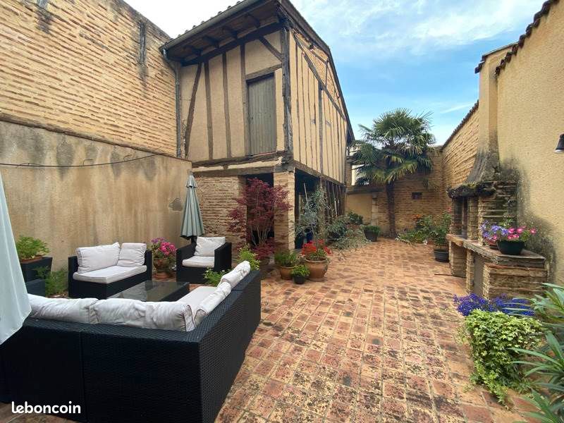 Immeuble 240 m² · à Marmande · 240 m² · 250 000 €