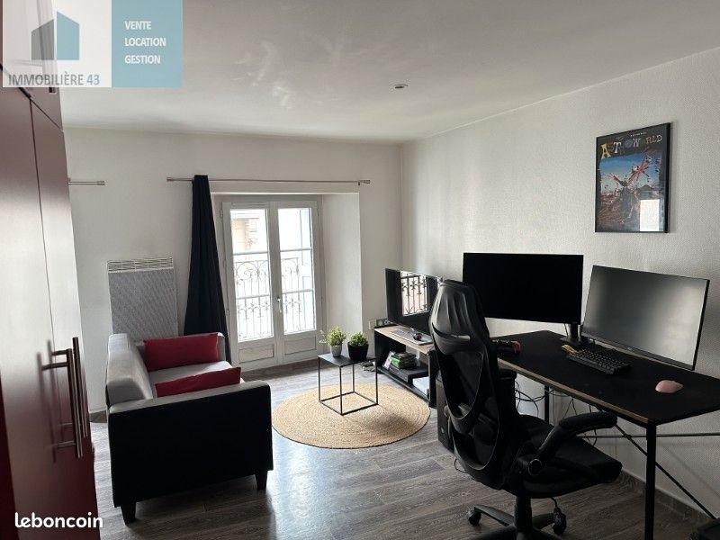 Appartement 1 pièce 34 m² · au Puy-en-Velay · 34 m² · 373 €/mois