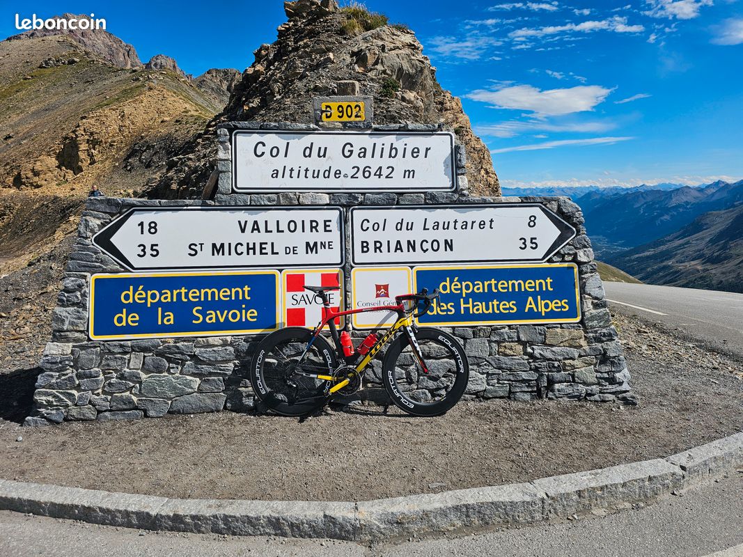 Route Des Hautes Alpes Velo Cycle Route La Via Rhona En Velo