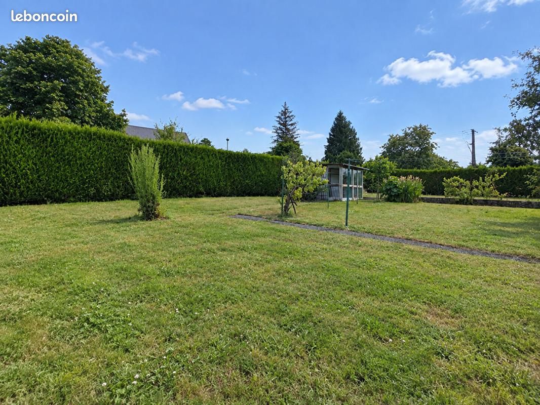 Terrain 1 060 m² Ligueil · 30 000 €