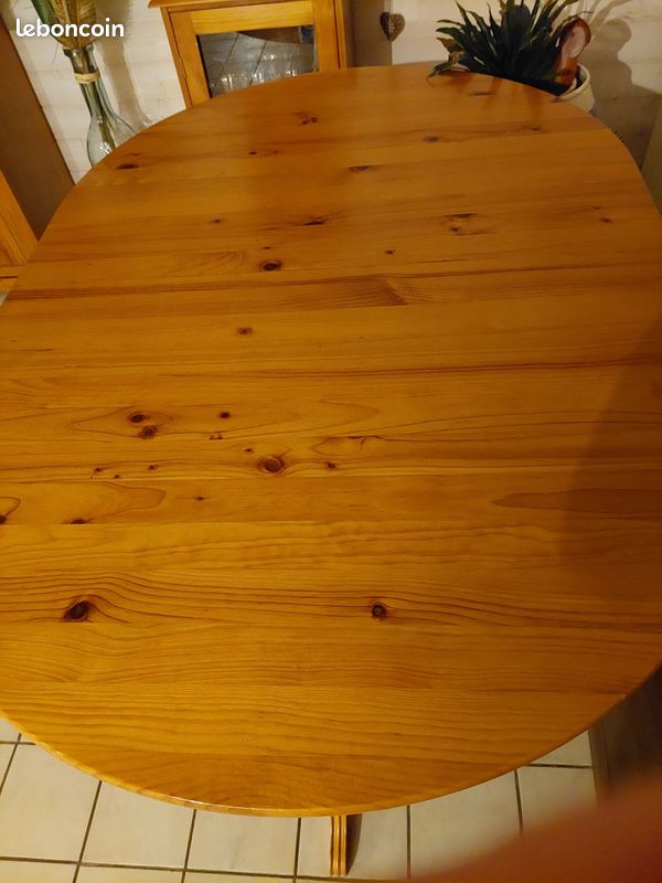Table est chaises en pin teinté miel (image 2)