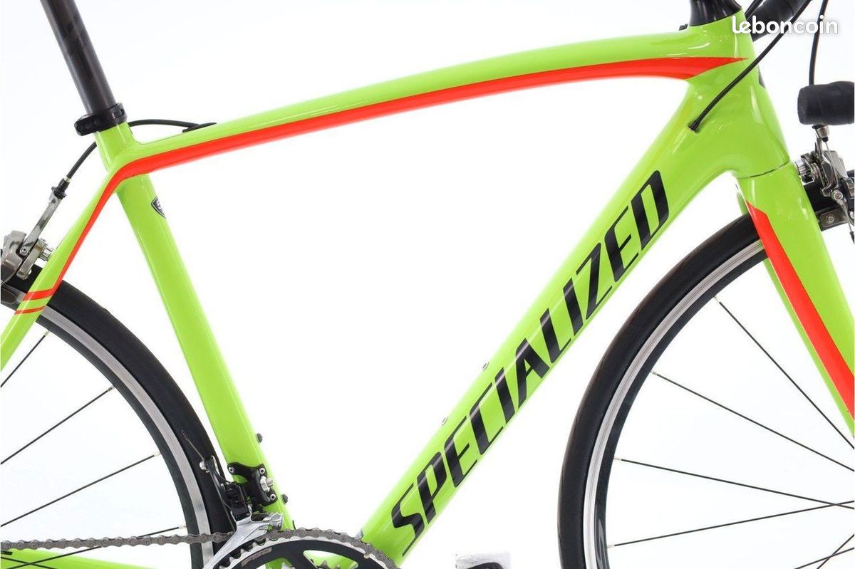 Shimano 105 Tarmac Sport 2016 SPECIALIZED TARMAC SPORT Vélo De