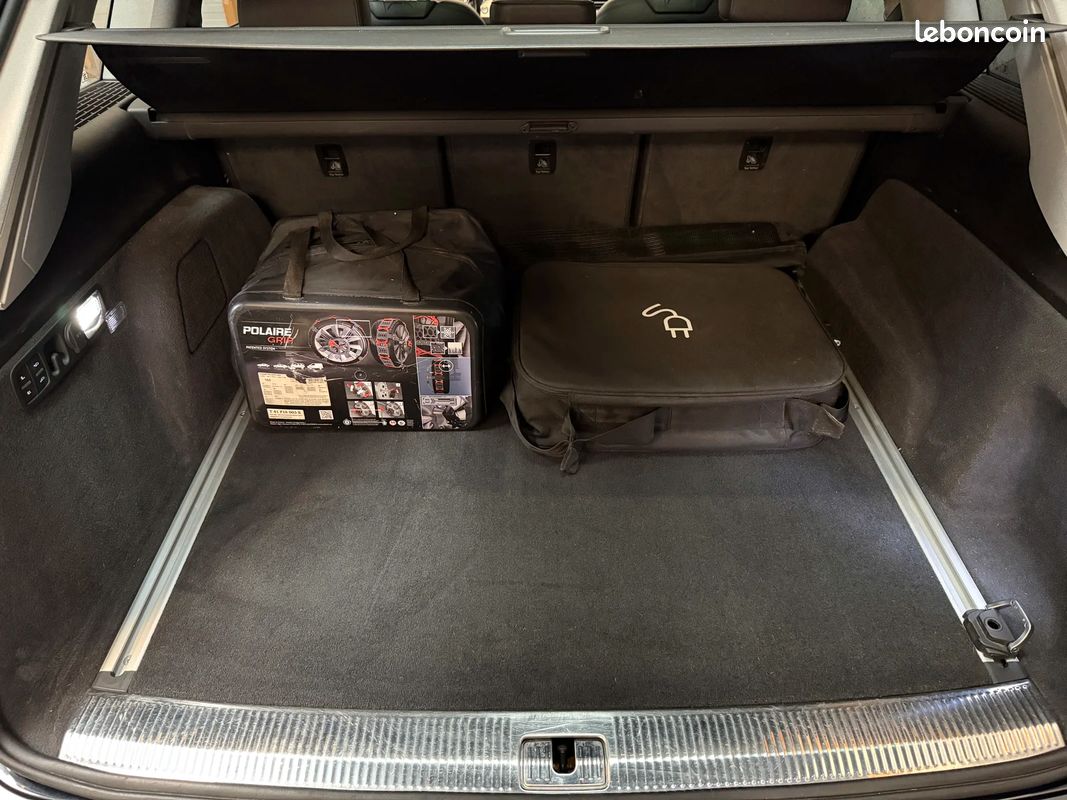 Audi Q7 3.0 V6 TDI E-TRON QUATTRO TIPTRONIC 8 AVUS EXTENDED / ATTELAGE ELECTRIQUE (image 16)