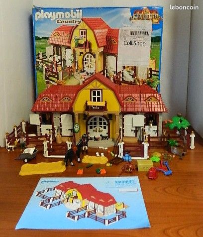 Playmobil 5221 haras avec chevaux et enclos (image 1)