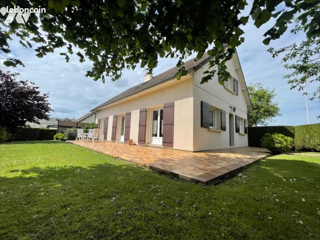 Maison 6 pièces 141 m² · à Falaise · 141 m² · 323 980 €