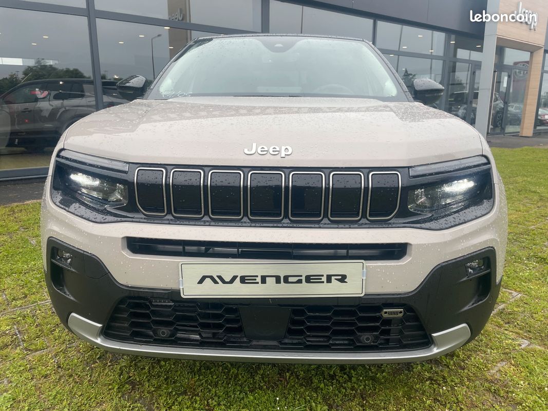 Jeep Avenger 100ch mhev "SUMMIT" (image 5)
