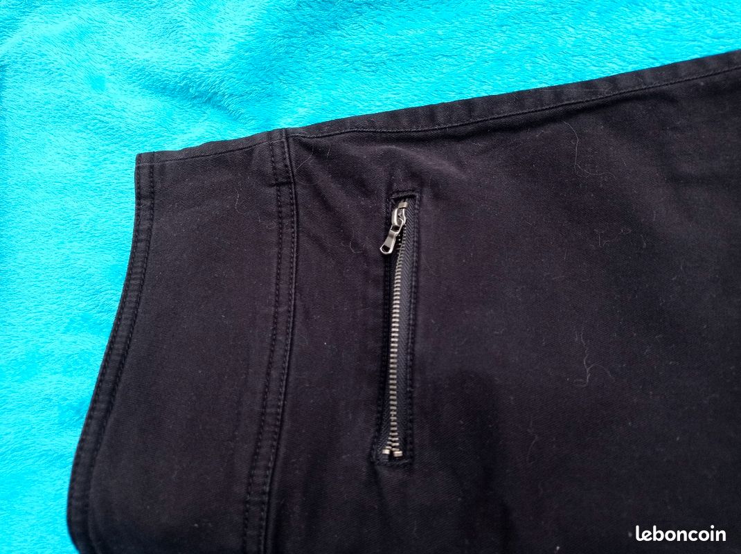 Mini Jupe noir droite.taille38 (image 4)