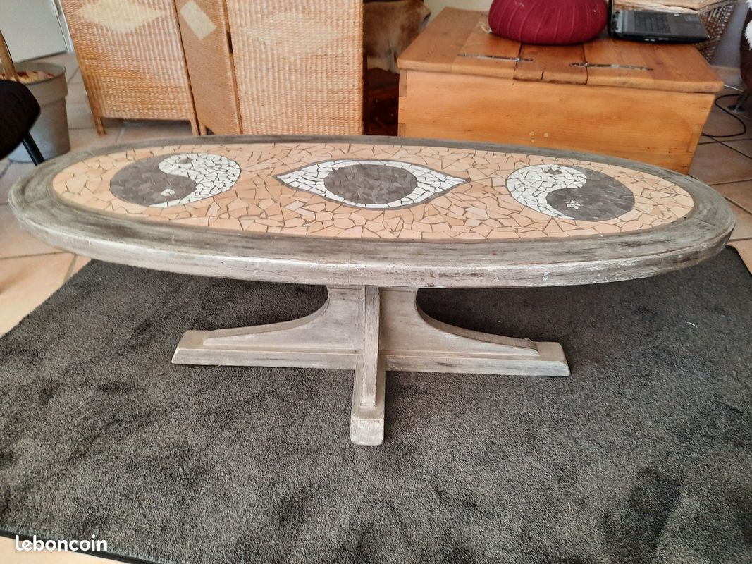 Table de salon ying et yang (image 1)