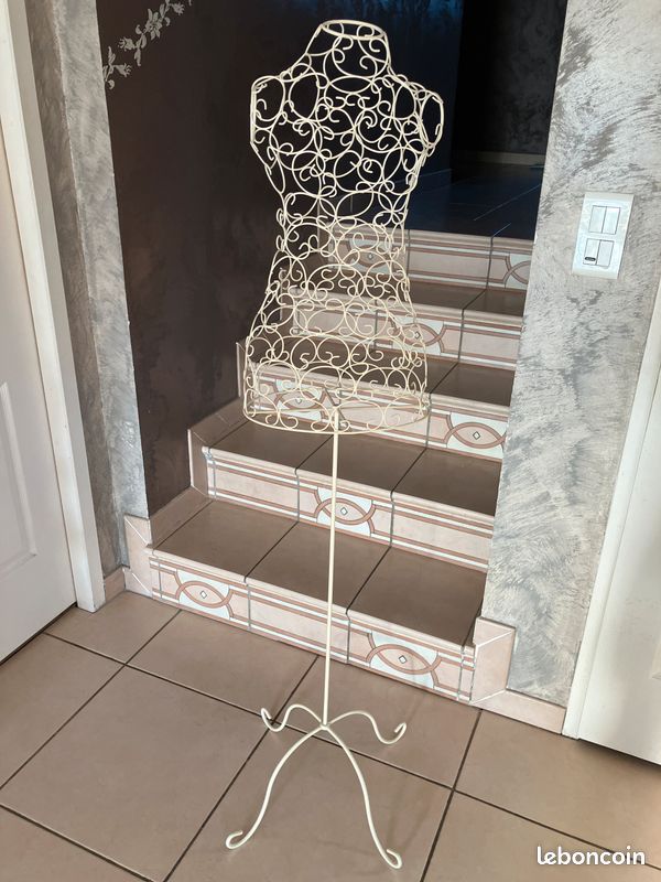 Porte vêtements (image 2)