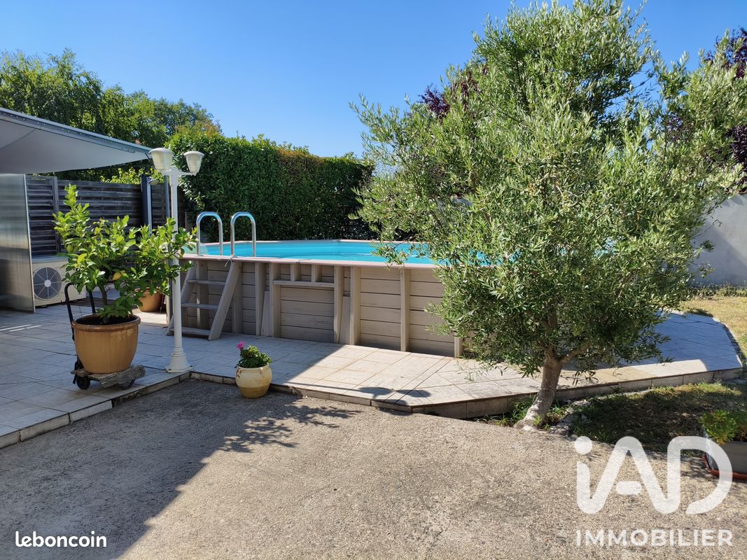 Maison 4 pièces 102 m² · à Montrond-les-Bains · 102 m² · 319 000 €