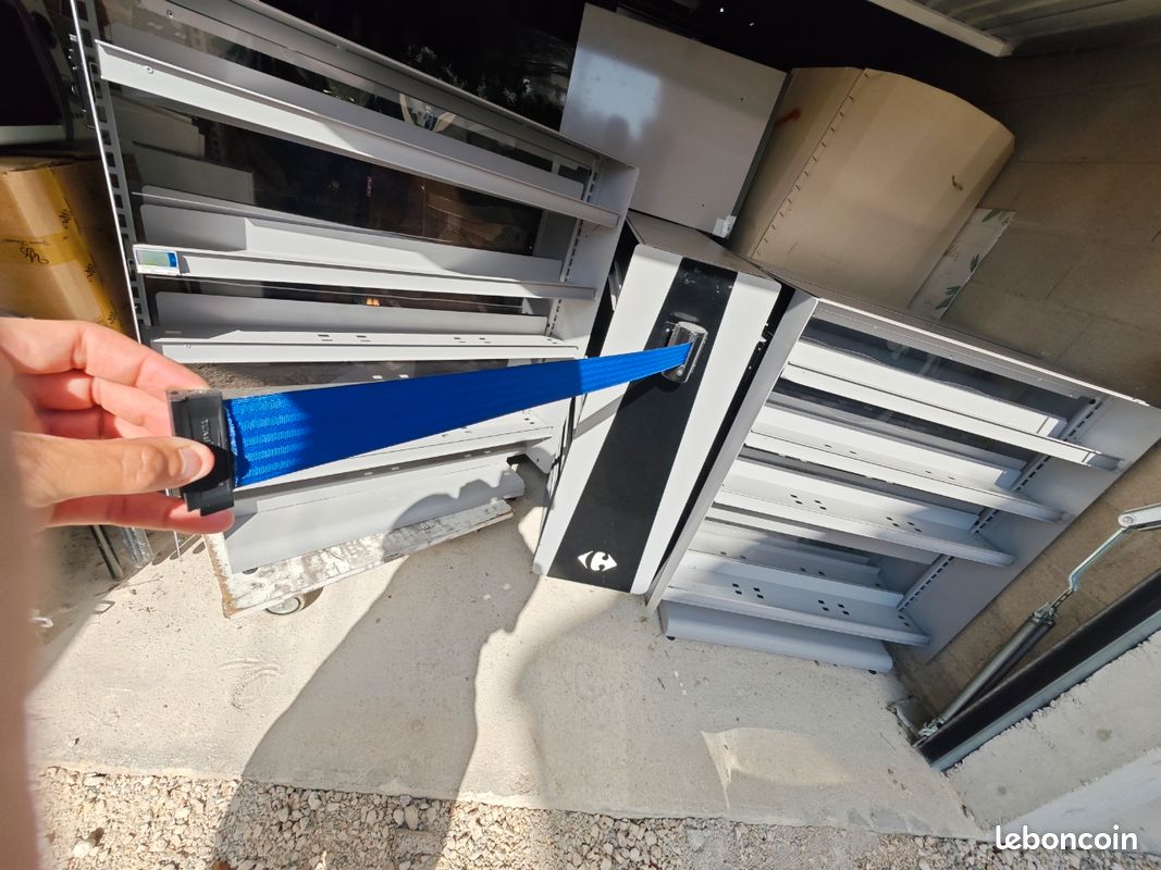 Lot professionnel carrefour – 6 gondoles + 2 roulottes de caisse (image 3)