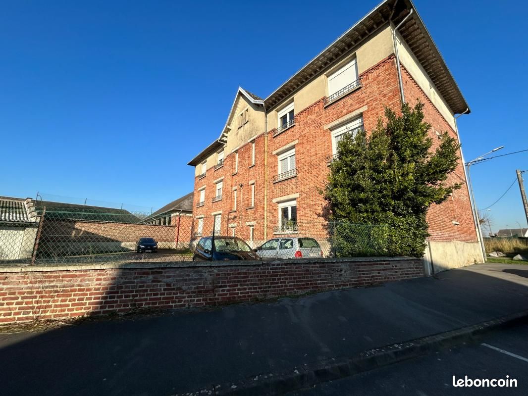 Appartement 4 pièces 65 m² · à Tergnier · 65 m² · 490 €/mois