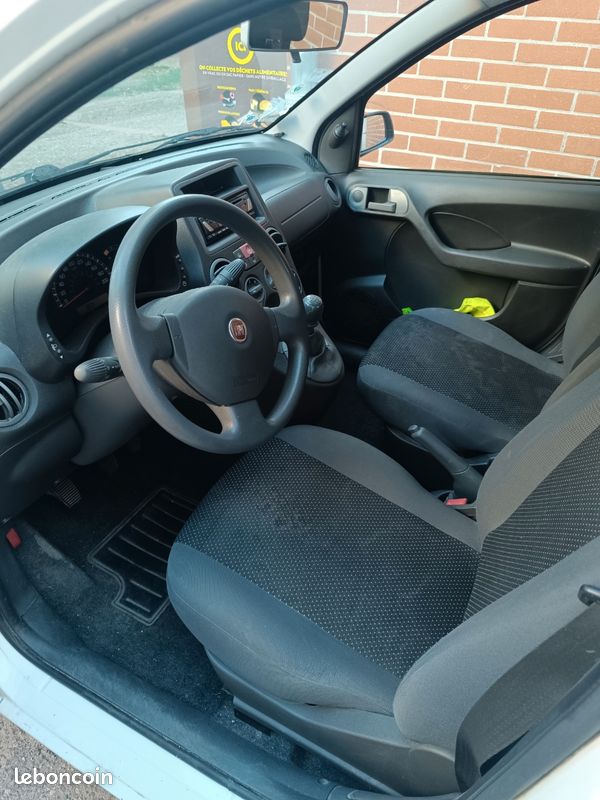 Fiat panda (image 2)