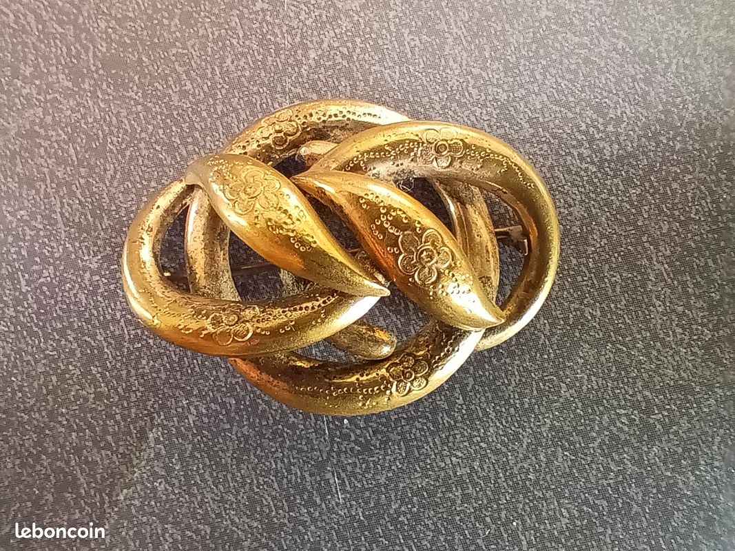 Broche Ancienne Grand Nœud Doré - XIXème Siècle - Métal Doré - Bon état - Pièce Antique Française