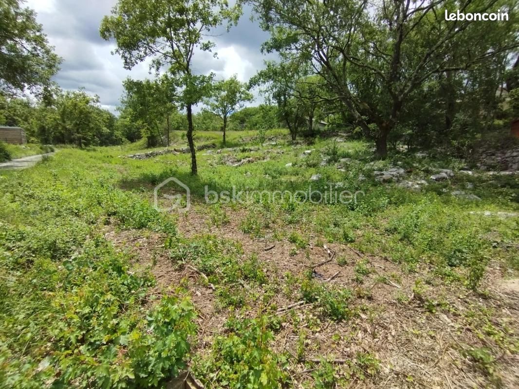 Terrain 1016 m² · à Balazuc · 87 000 €