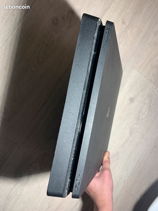 Ps4 console noir (image 2)
