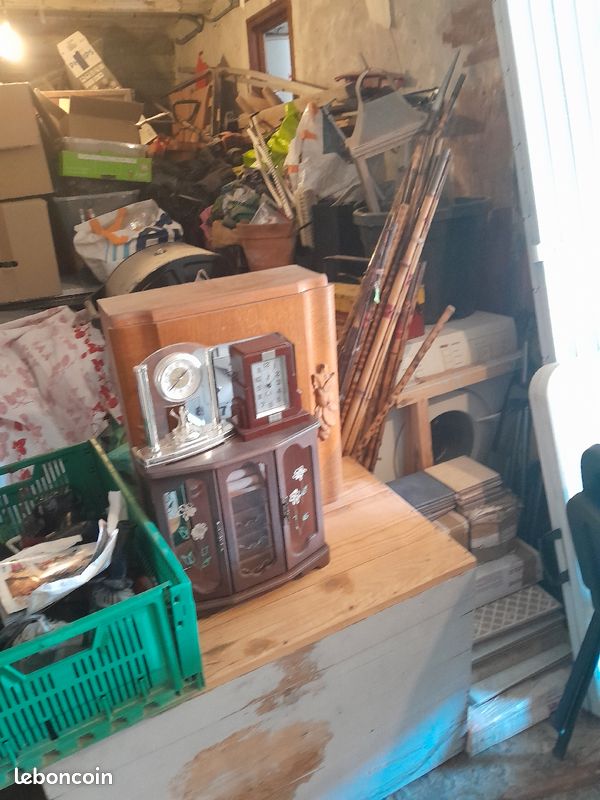 Gros lot vide-grenier (image 1)