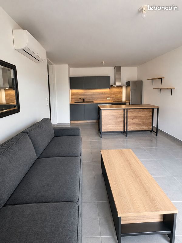 Appartement 2 pièces 45 m² · à Bastia · 45 m² · 680 €/mois