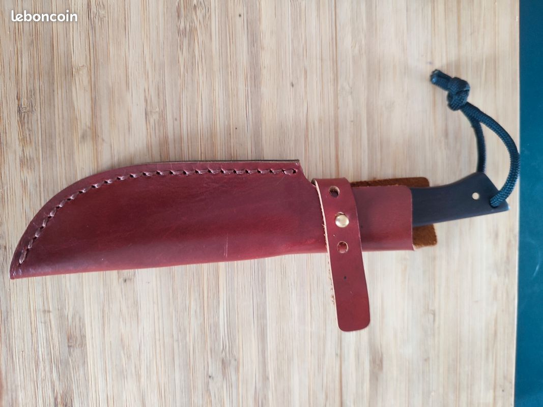 Couteau de chasse (image 1)