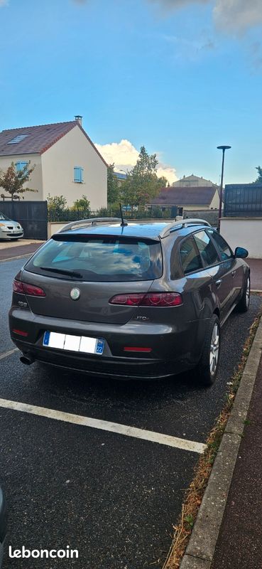 Alfa Romeo 159 SW 1.9 JTDM (image 2)