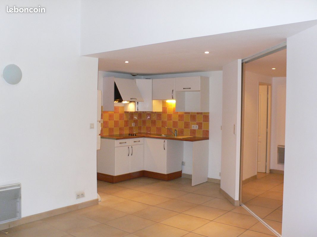 Appartement 2 pièces 42 m² · à Toulon · 42 m² · 623 €/mois