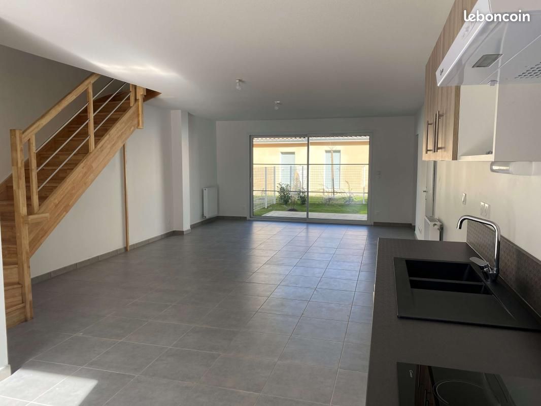 Maison 5 pièces 105 m² · à Saint-Jory · 105 m² · 1 177 €