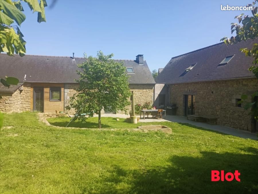 Maison 8 pièces 198 m² · à Saint-Germain-en-Coglès · 198 m² · 357 000 €
